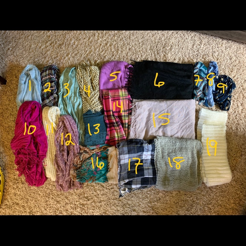 Women’s Scarves